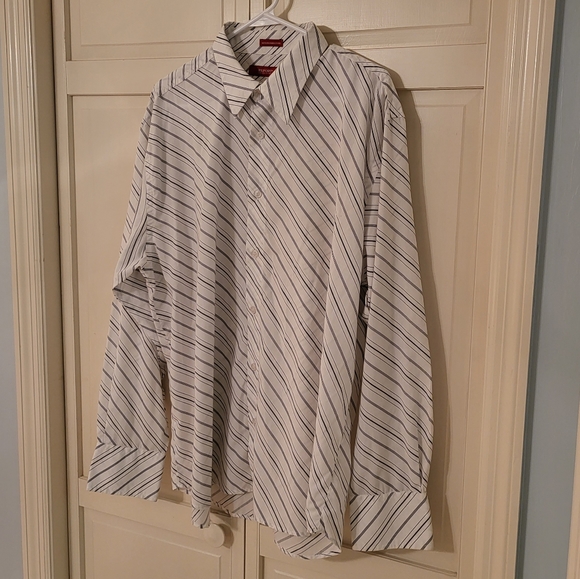 Men's button down shirt - Picture 2 of 4